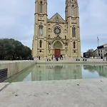 Apartmán Au Coeur De La Nîmes
